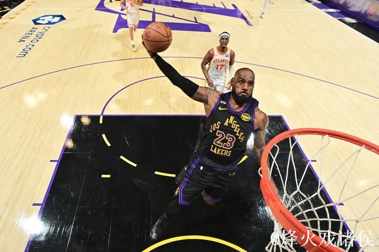 詹姆斯31+9+10东契奇27+12 湖人主场大胜老鹰