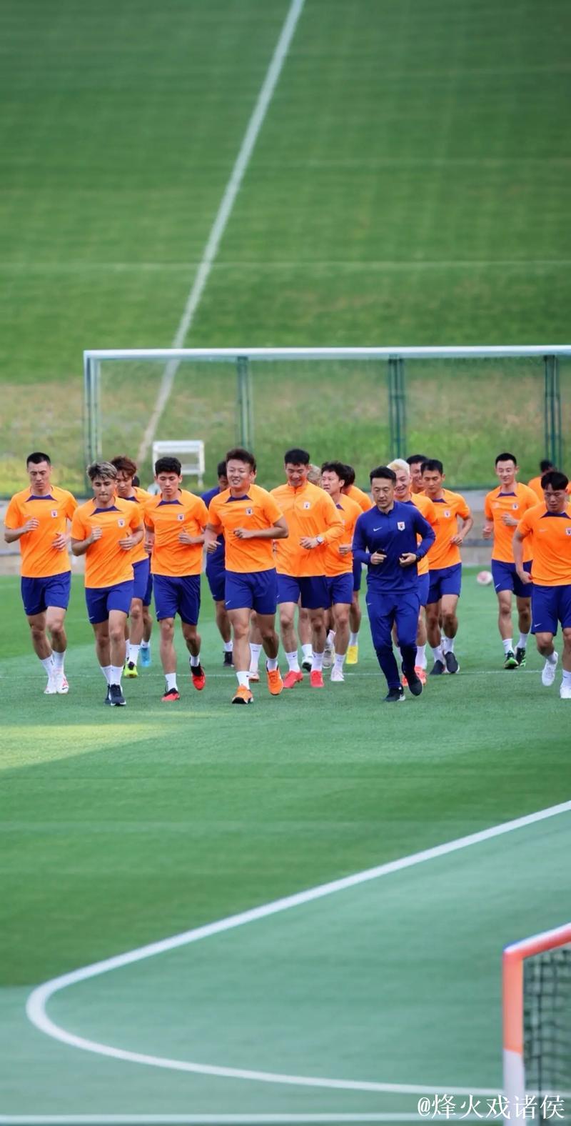 泰山队训练细节满满 正式带队 新人参加一线队合练